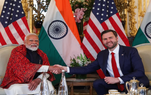 அமெரிக்க துணை அதிபர் இந்தியாவிற்கு அதிகாரப்பூர்வப் பயணம்