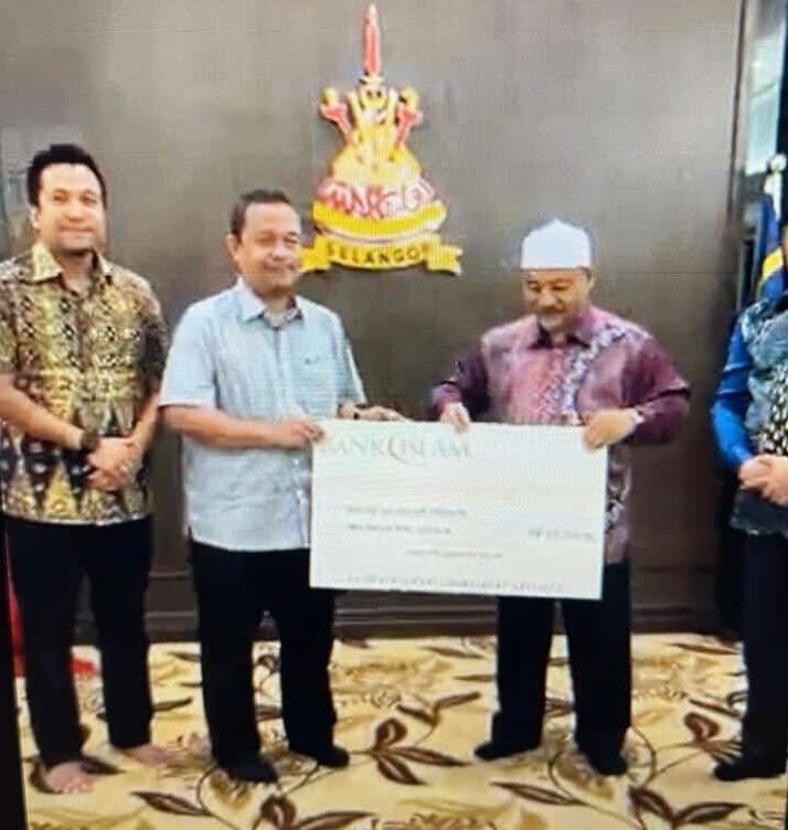 புத்ரா ஹைட்ஸ் தீவிபத்து-   நிவாரண நிதியாக வெ.500,000 கிளந்தான் வழங்கியது