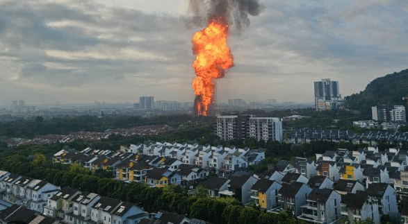 புத்ரா ஹைட்ஸில் எரிவாயு குழாய் தீ சம்பவத்திற்கு பெட்ரோனாஸ் கேஸ் ஒரு பணிக்குழுவை உருவாக்குகிறது.