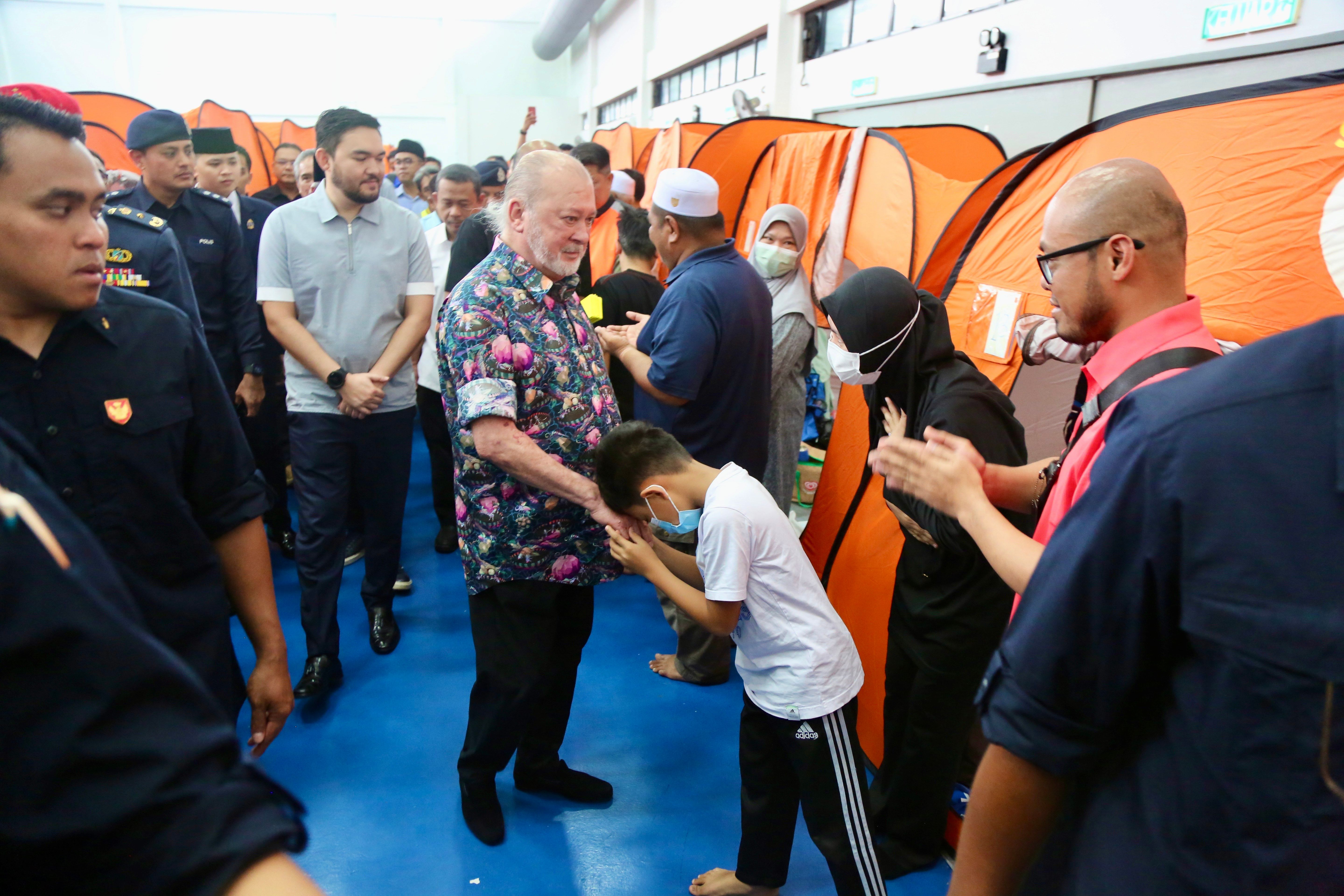 Putra Heights fire victims touched by King's visit, grateful for contribution