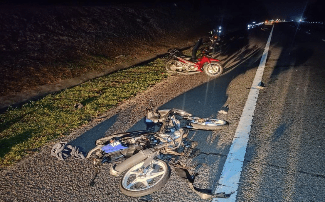 6摩托午夜大道连环撞 18岁大专生当场身亡！