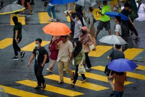 雷雨夹攻！雪州3区.多州料有暴雨至6pm