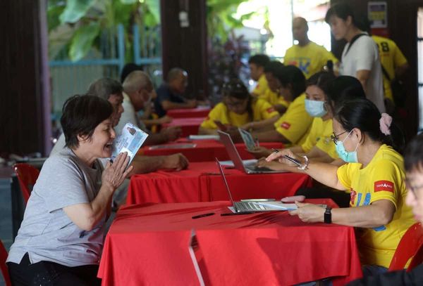 即起每逢周四及五派SMUE购物劵 林怡威:仅限4月至6月生日会员