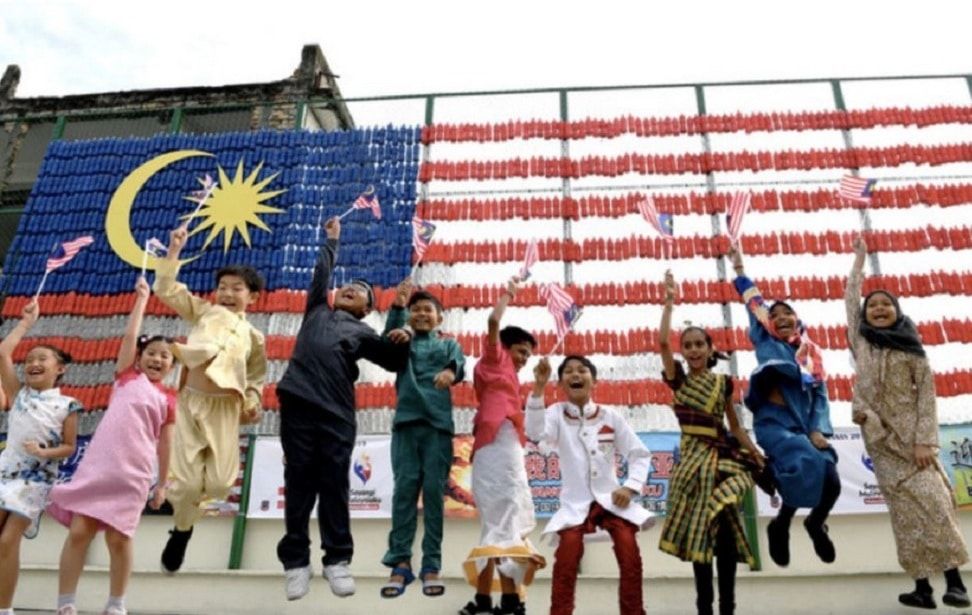 学者建议设国家意识稽查  定期评估机构与公众理解