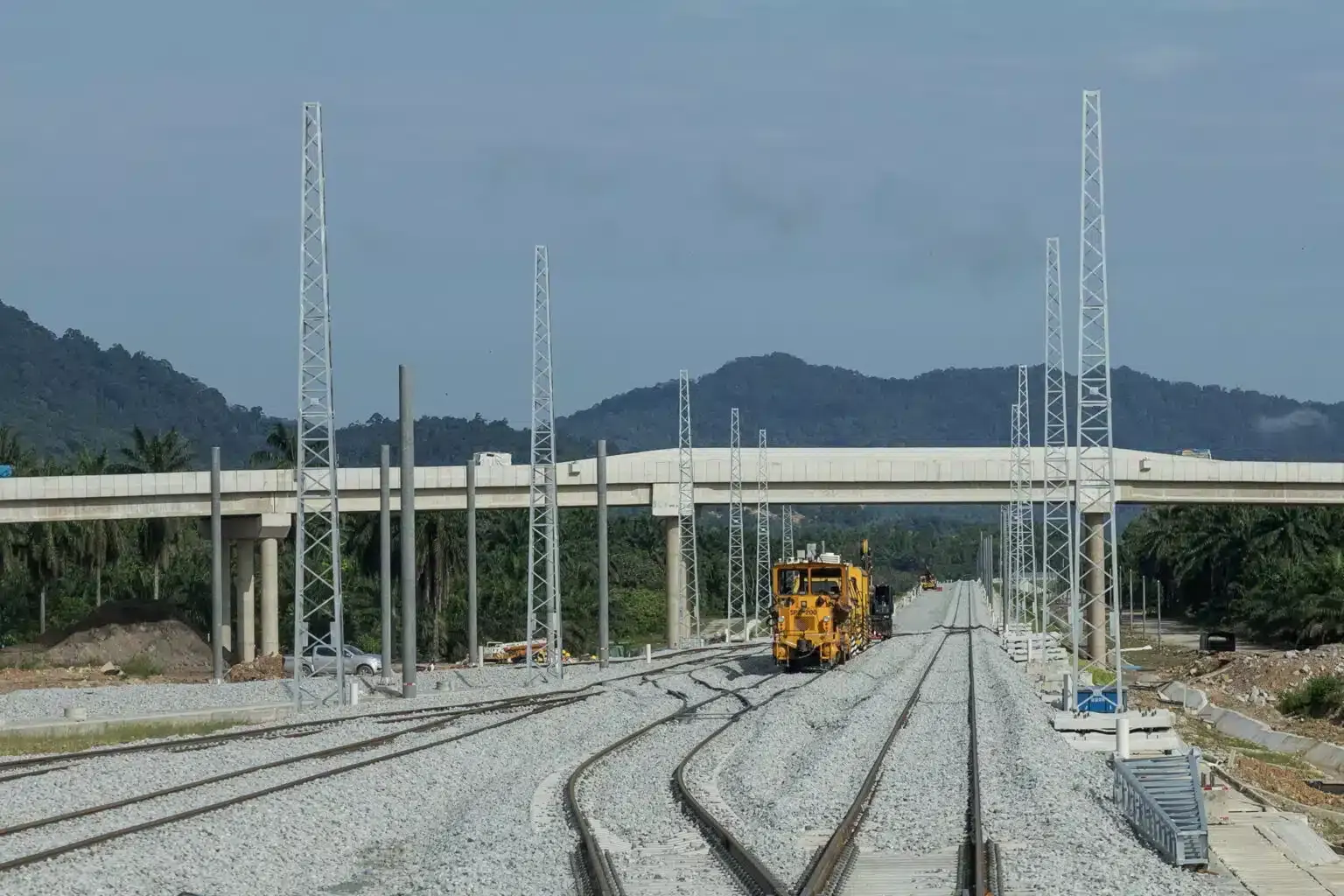 副交长：东铁通关丹港营运区工程年杪竣工