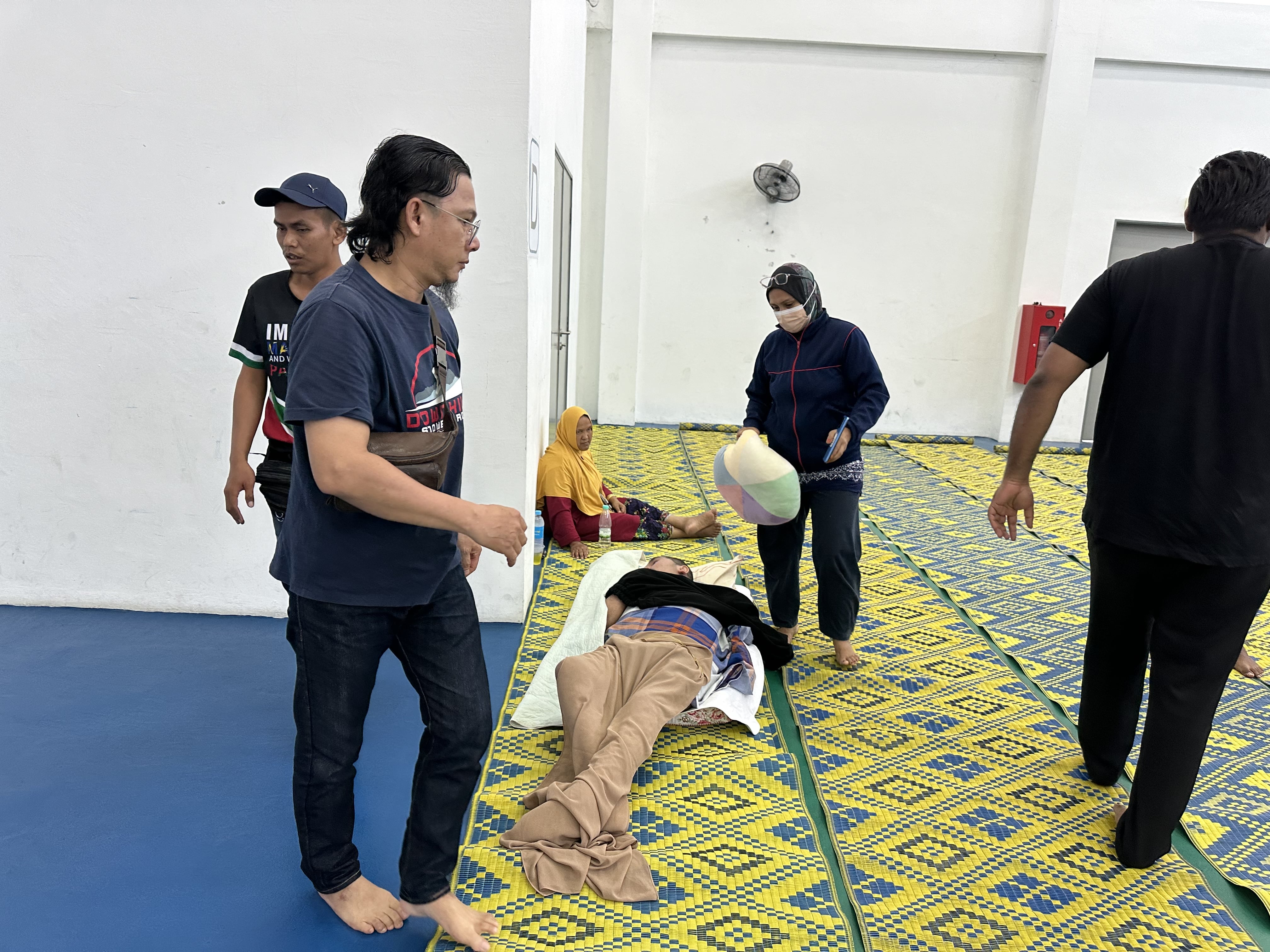 Warga emas hiba bekas isteri antara mangsa melecur