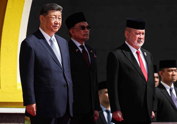 【习近平访马】国家王宫国宾礼仪迎接习近平