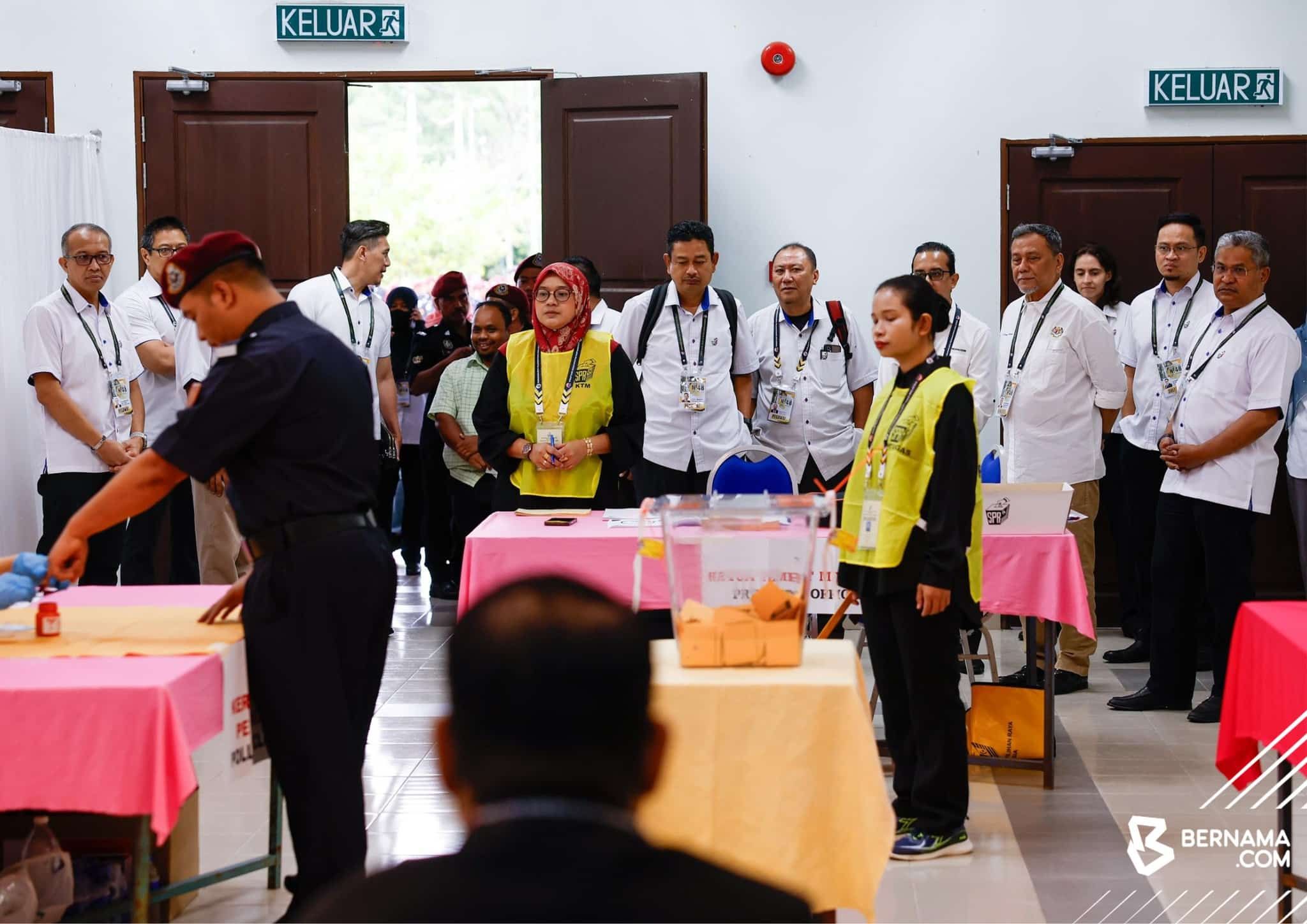 【亚亦君令补选】选委会：提前投票顺利  周六投票率料逾70%