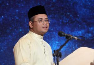 Amirudin, 10 other MPs appointed Friends of National Unity Ministry