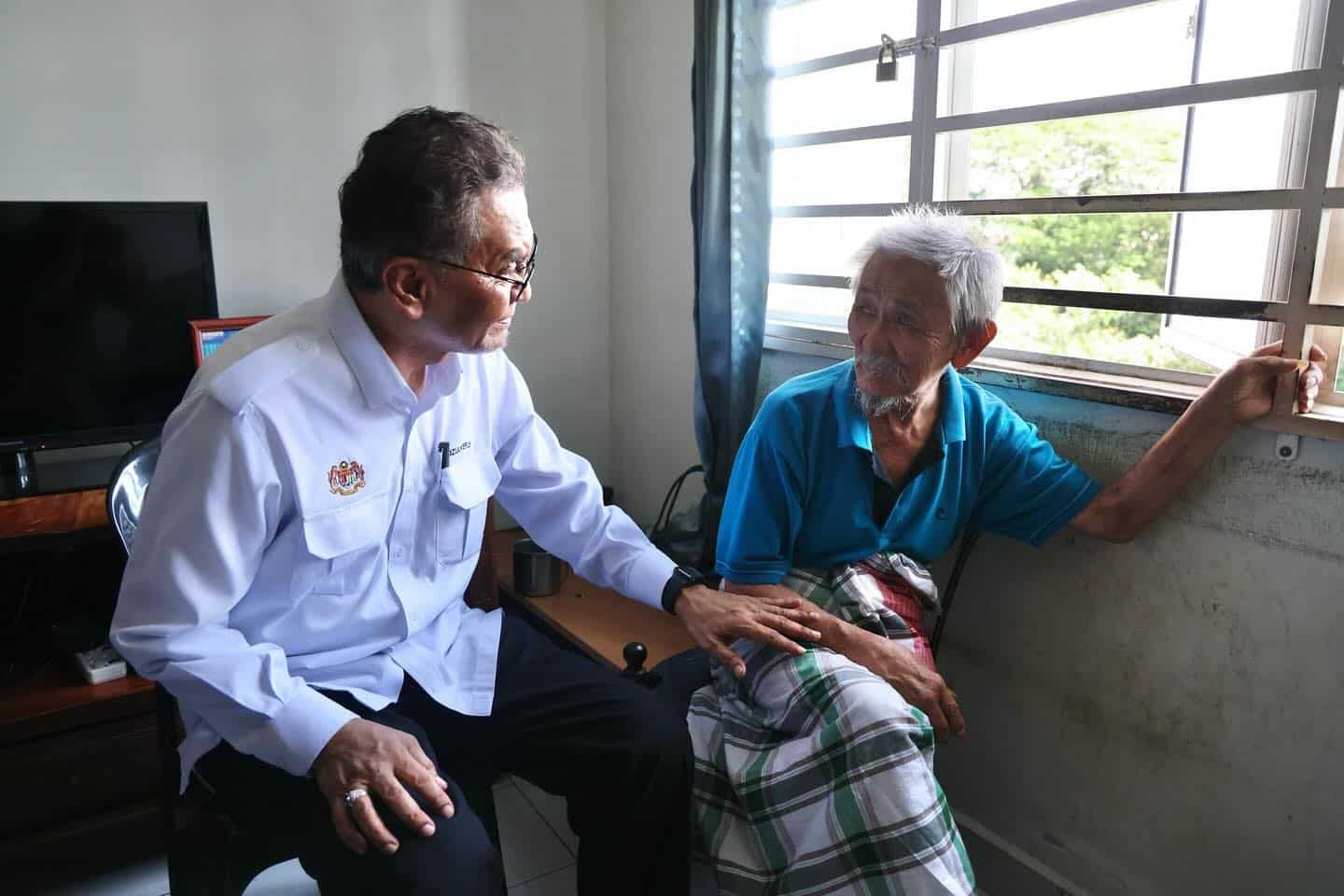 美国新关税：卫生部关注医疗设备和药品