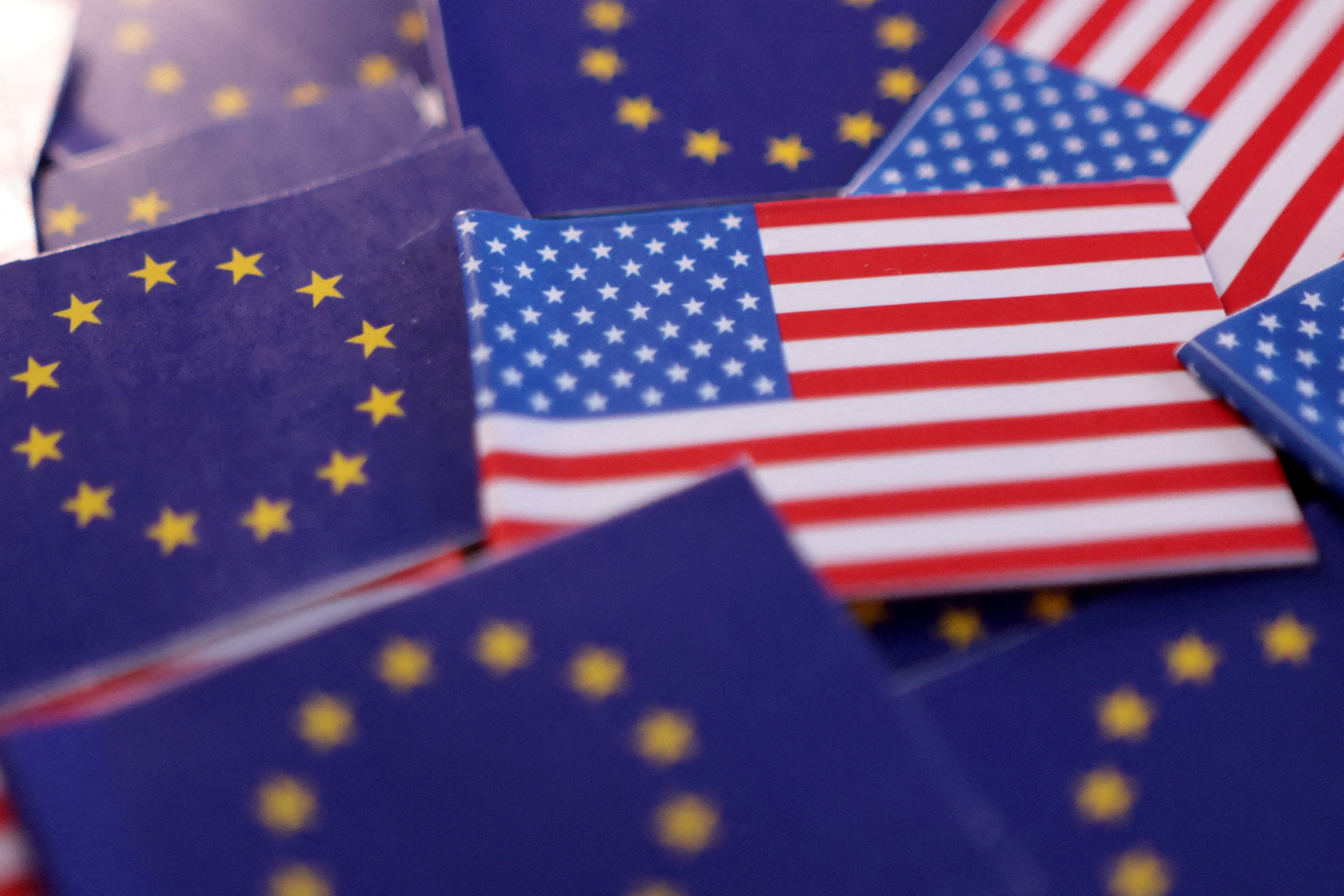 EU seeks unity in first strike back at Trump tariffs