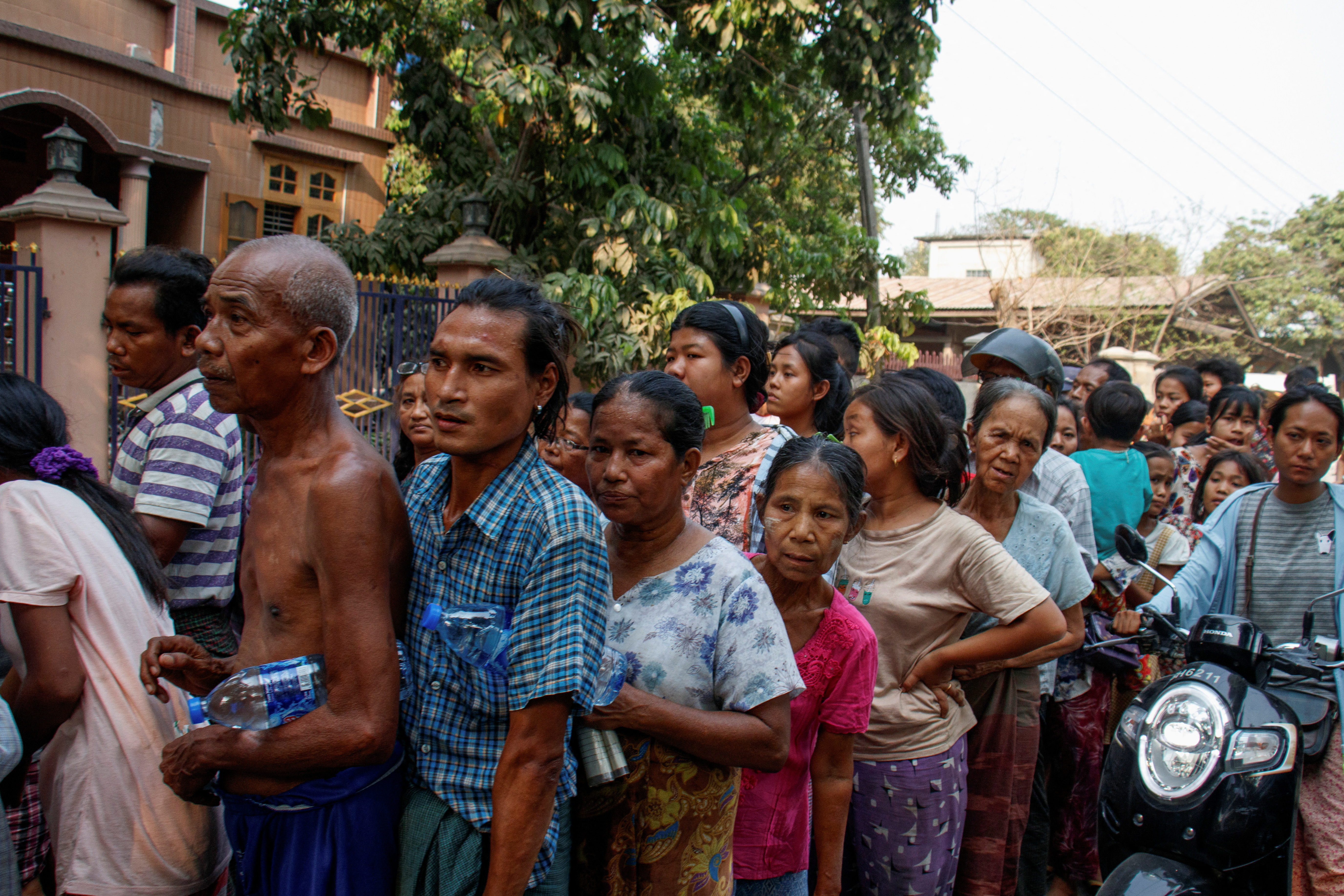 PM thanks Myanmar for peace, relief efforts