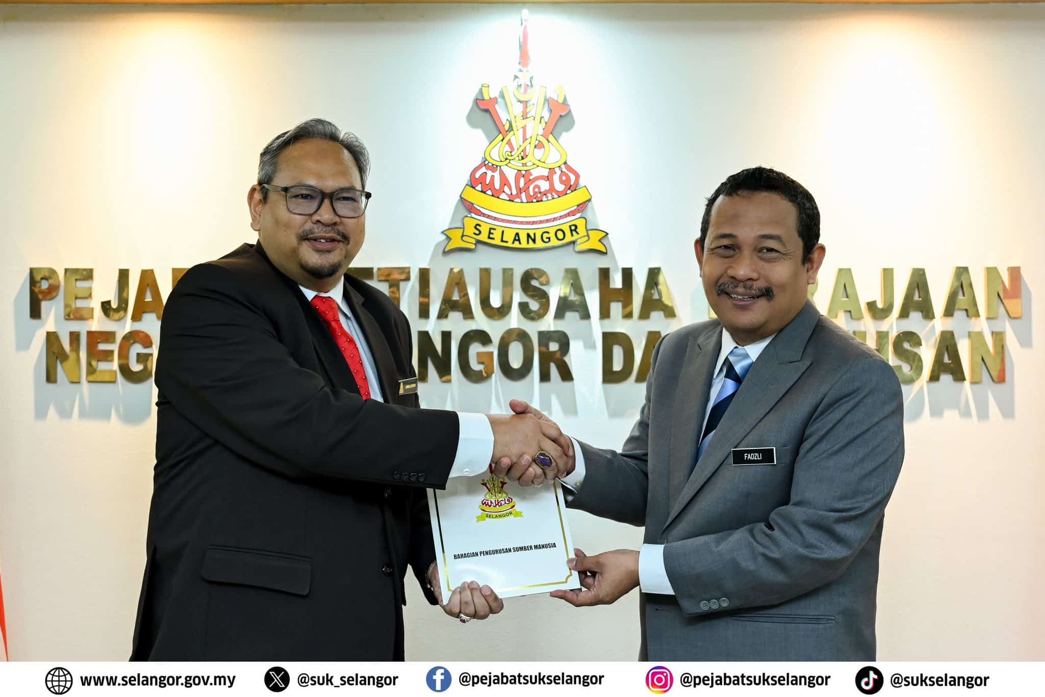 沙白议会新主席阿瓦鲁丁即日上任