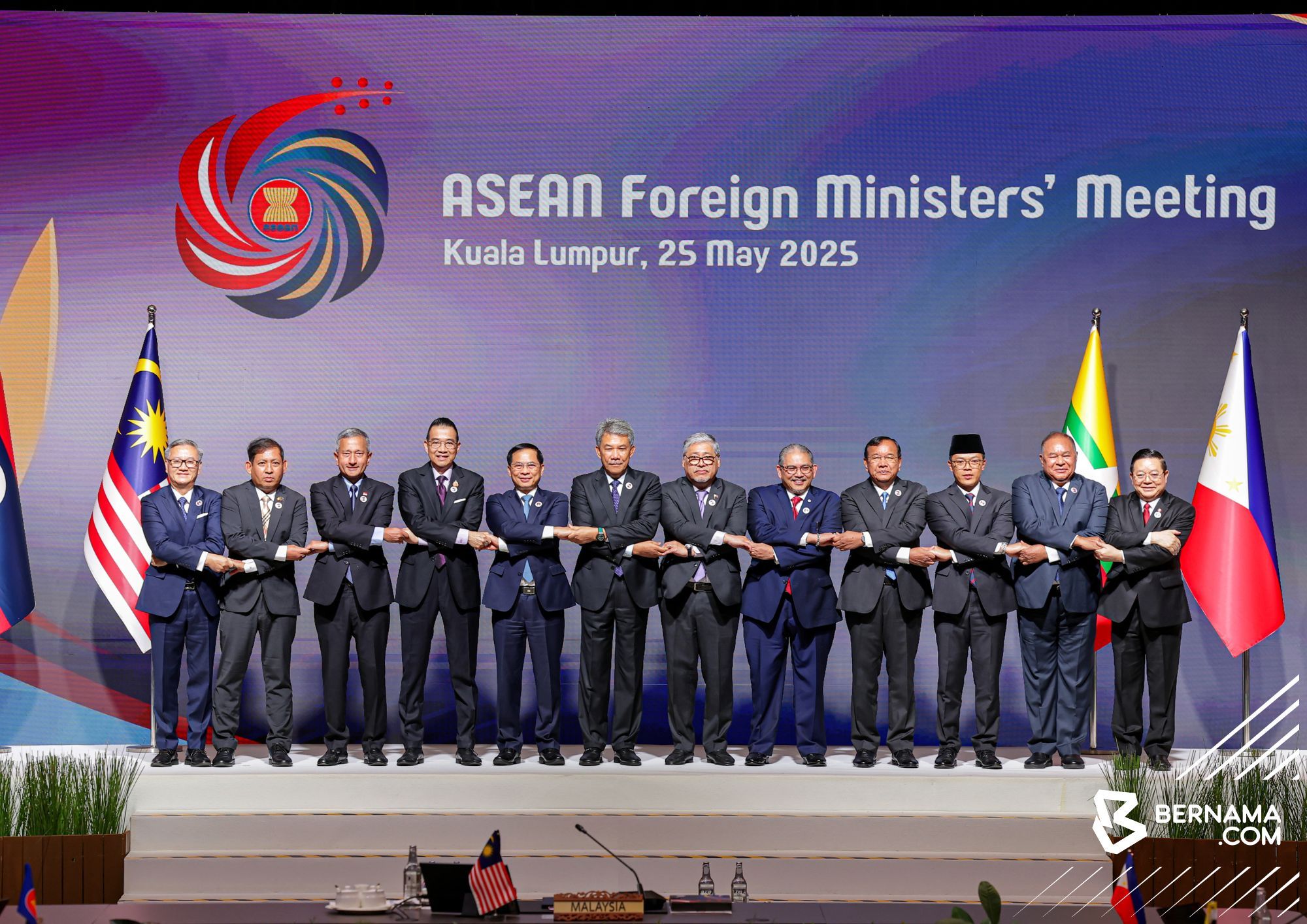 末哈山：东盟须加速经济整合坚守国际正义