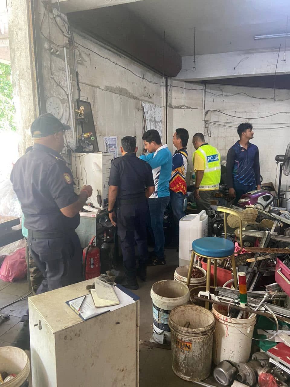 取缔违规废铁厂 MBSJ吁民举报不法活动