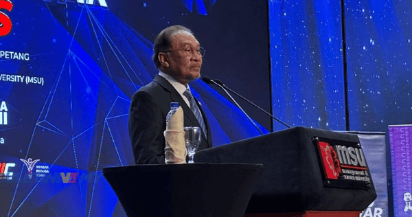 AI அதிநவீனத் தொழில்நுட்ப துறையில் 10,000 நிபுணர்கள் பற்றாக்குறை