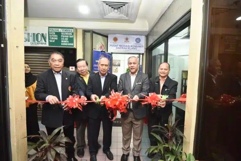 巴生皇城设立调解中心 化解邻里冲突促进和谐