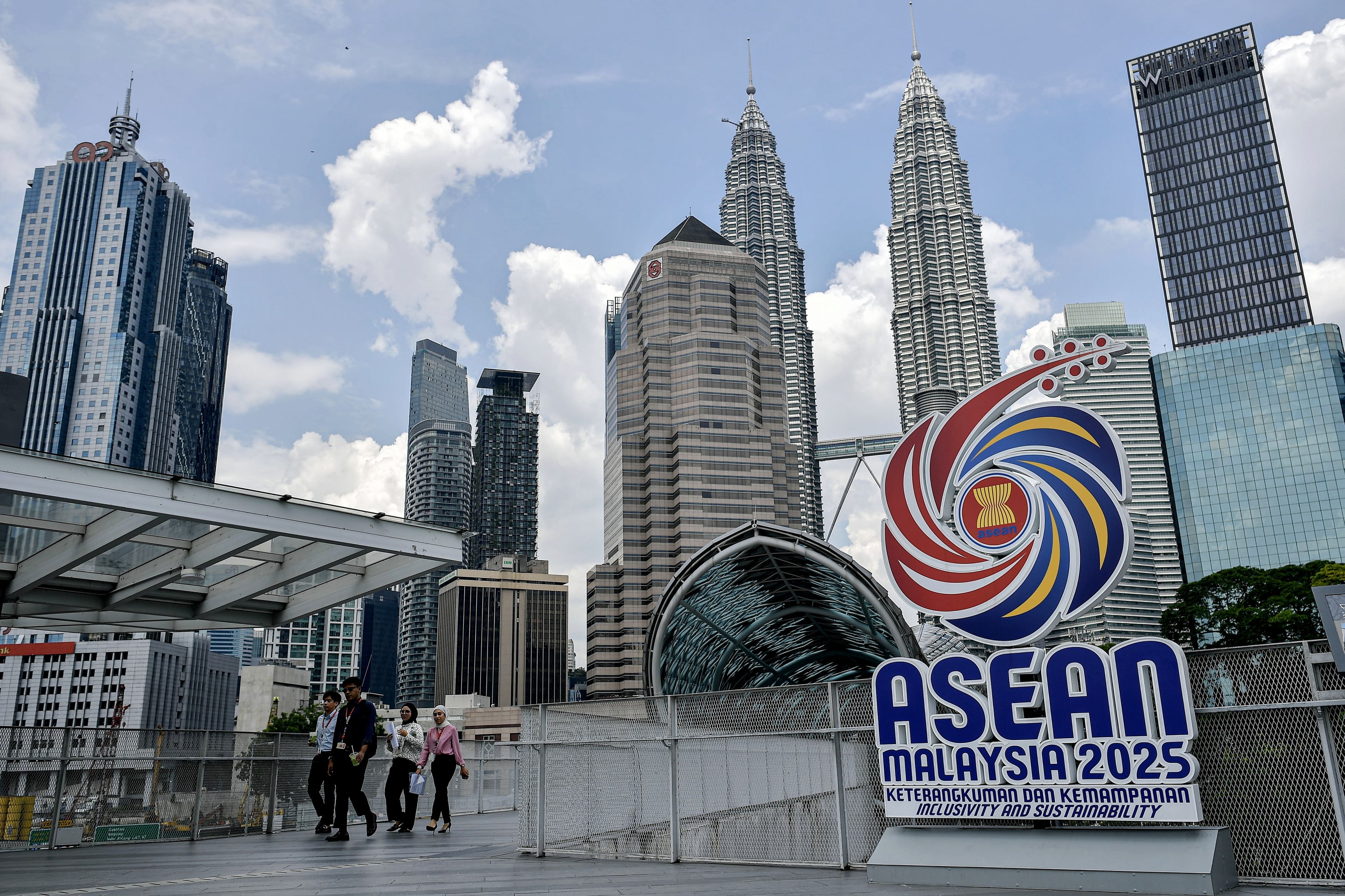 Filipina jangka keanggotaan penuh Timor-Leste antara isu utama sidang Asean