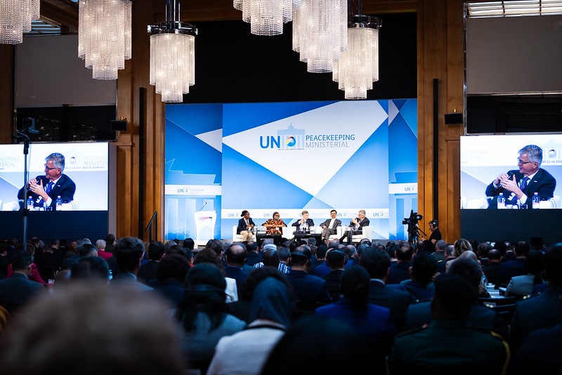 Malaysia receives award for female peacekeepers’ participation in UN missions