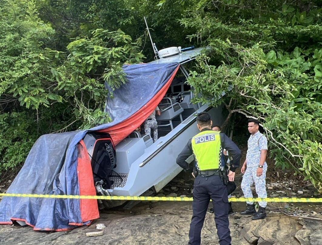 லீமா'25: ஒத்திகையின் போது படகு விபத்து - கடற்படை விசாரணை