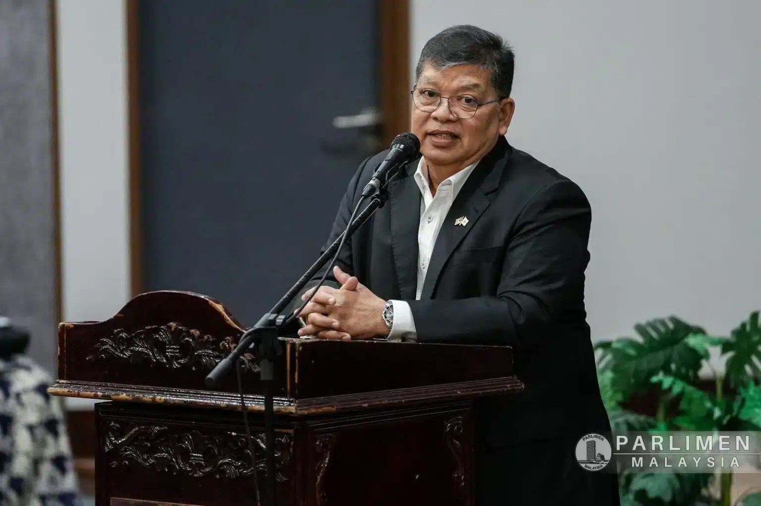 உயர்கல்விக் கழகங்களில் ஆசியான் விழிப்புணர்வு மையத்தை அமைப்பீர் - சபாநாயகர் ஜோஹாரி வலியுறுத்து