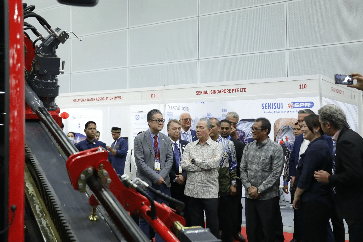 我国致力扩大非开挖技术应用  法迪拉：对地面影响降至最低