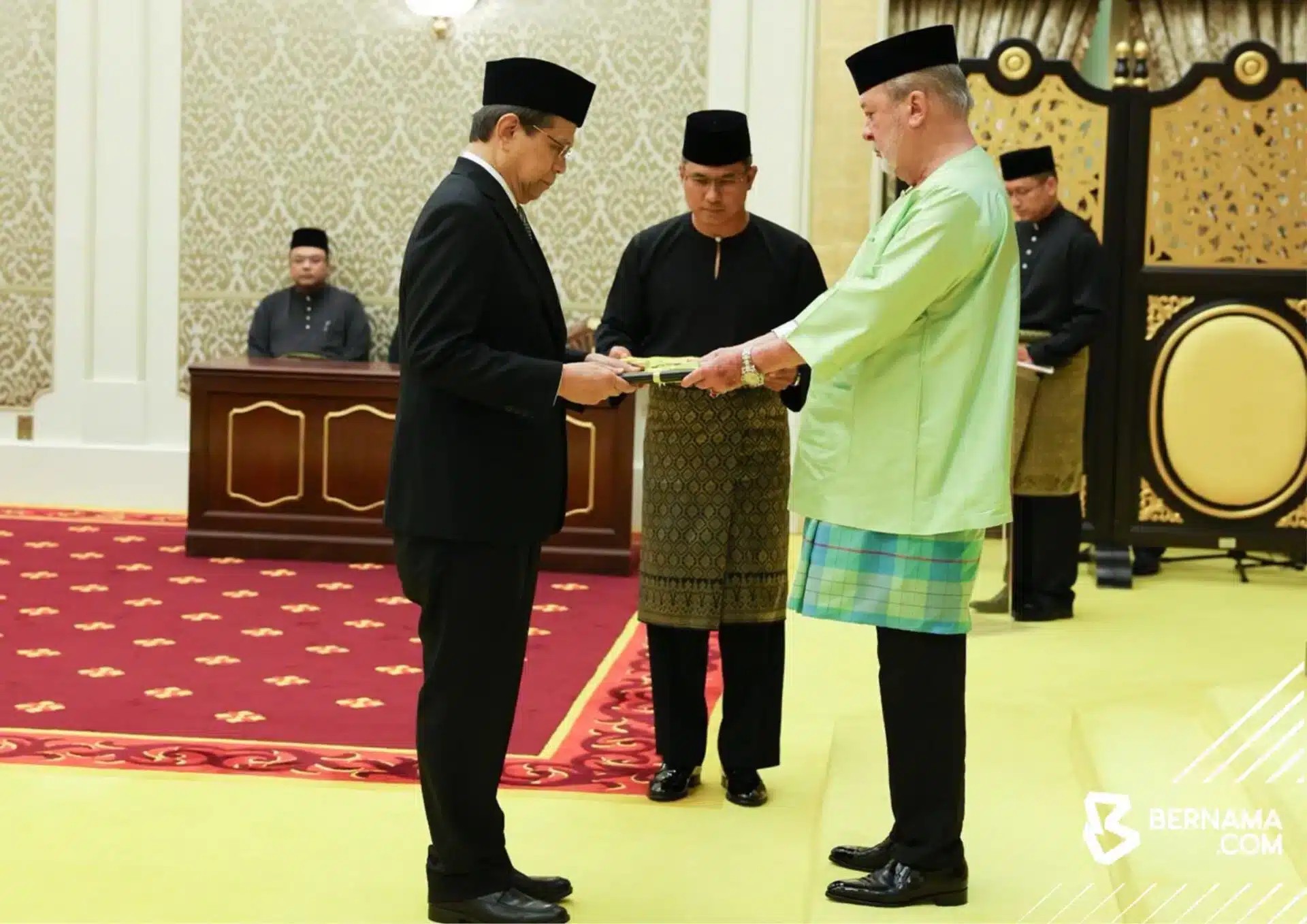 King presents appointment letters to three judges