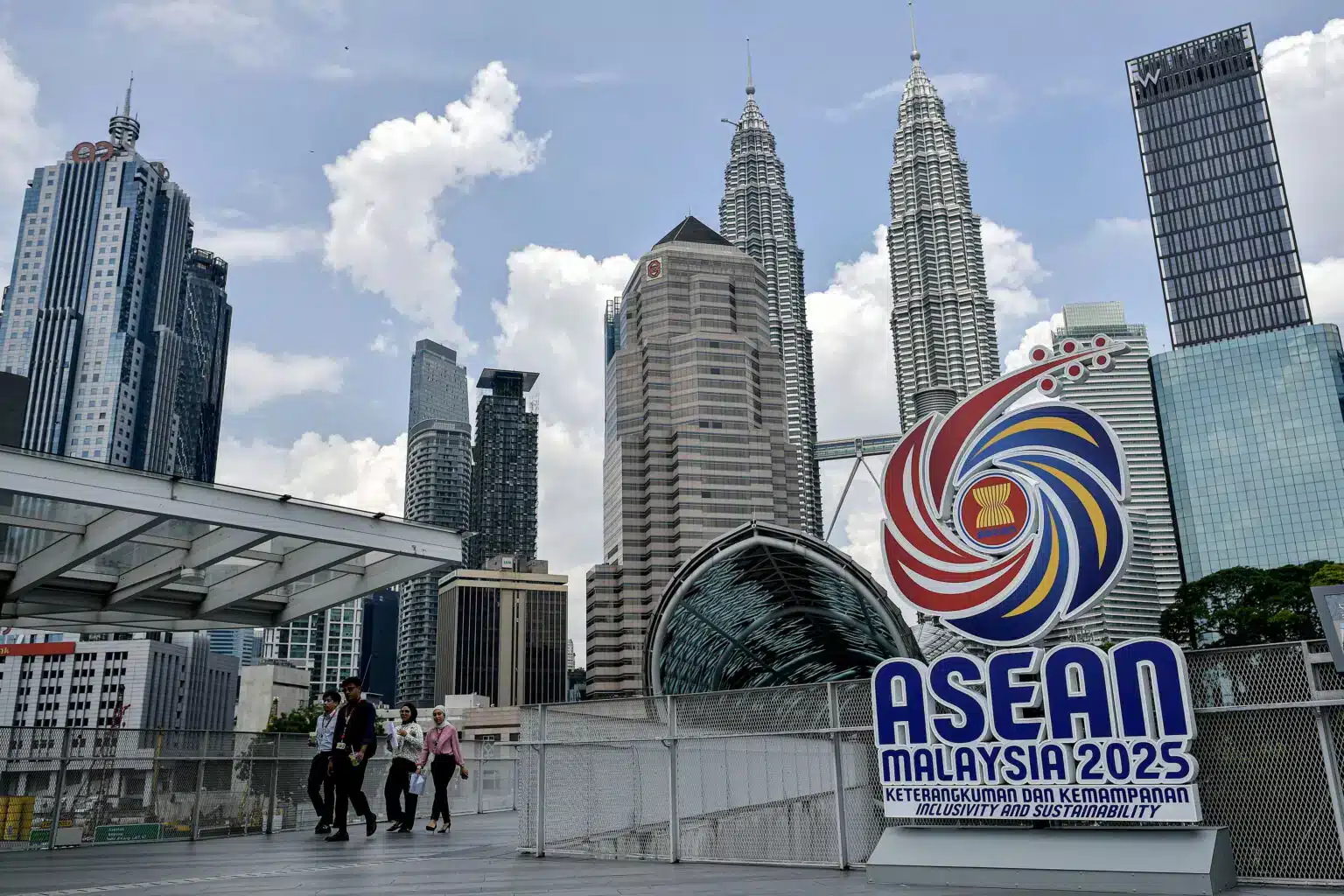 ‘Shift from neutrality to centrality allows Asean to navigate global tensions’