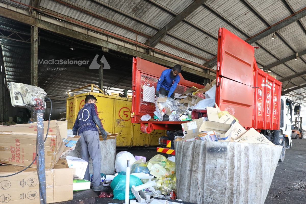Selangor launches plastic-free campaign, with Bagan Lalang as first stop
