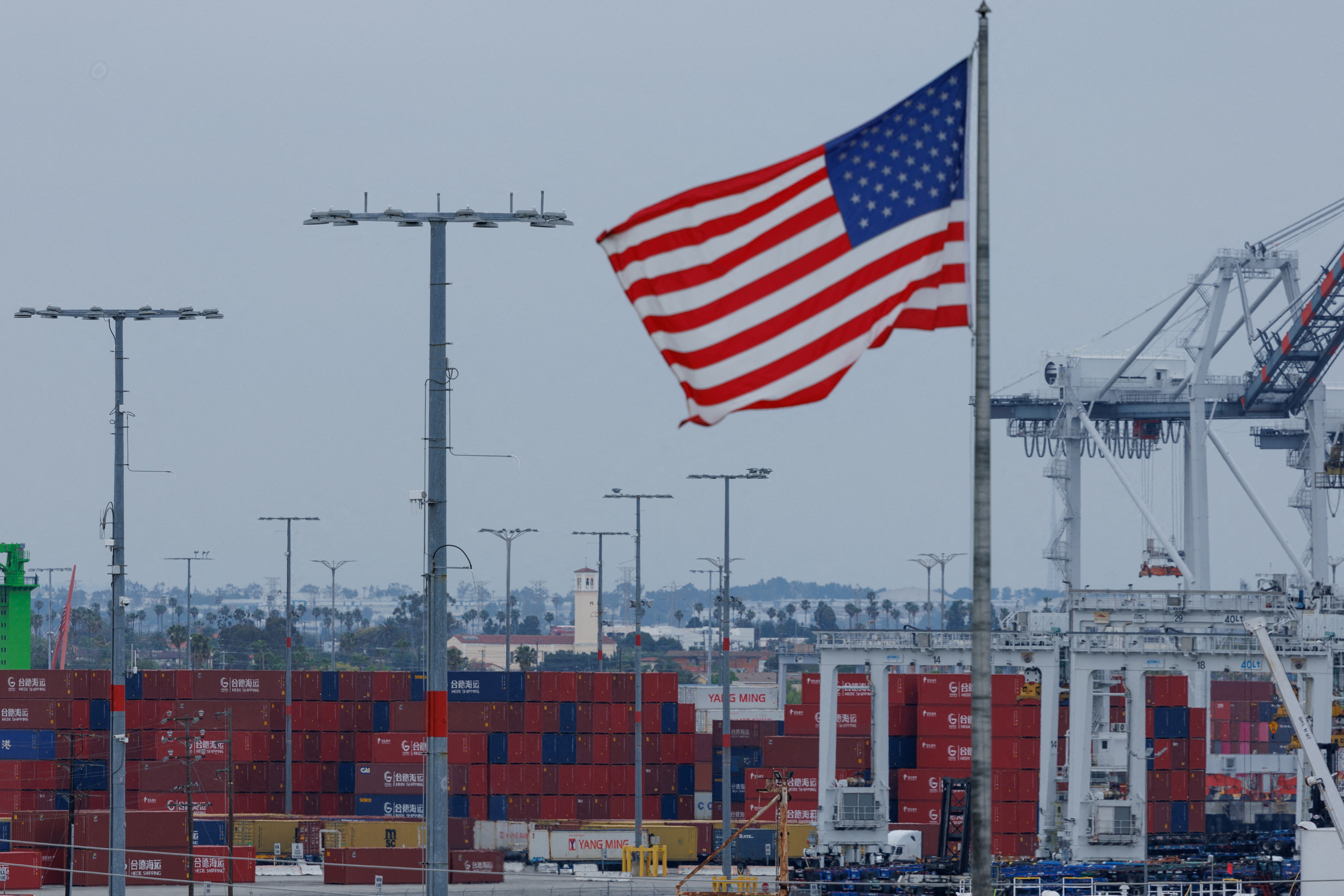 EU seeks to cut tariffs on US goods in bid to fulfil trade agreement