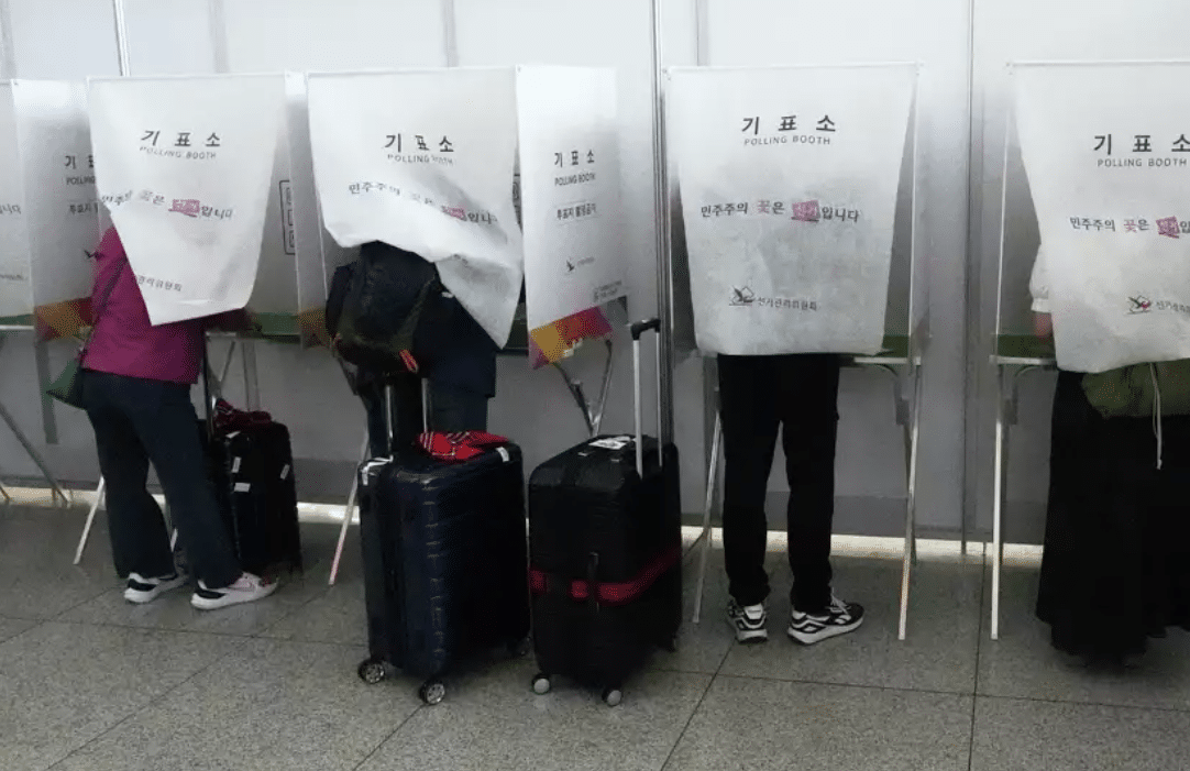 புதிய அதிபரை தேர்ந்தெடுக்க தென் கொரியவில் தேர்தல்