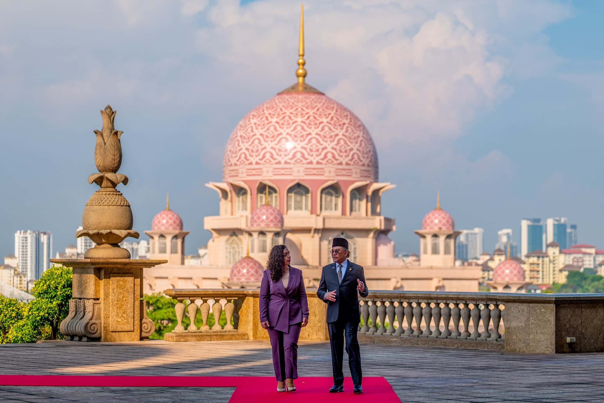 科索沃驻隆大使馆今日开馆 安华：两国双边关系掀新页