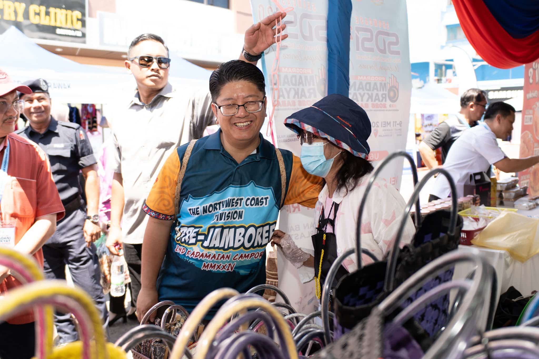 依温：关注区域经济发展  下周办东盟合作社对话会