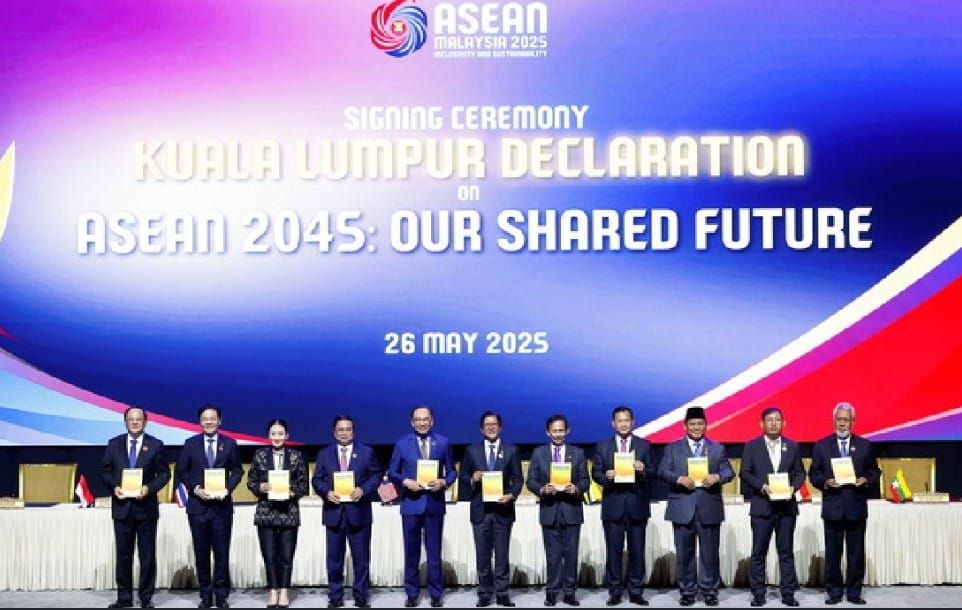 第46届东盟峰会通过《吉隆坡宣言》