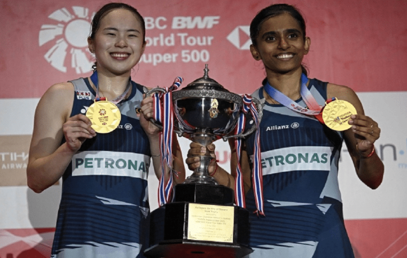 தாய்லாந்து பொது பூப்பந்து போட்டியில் பெர்லி தான் - எம்.தீனா வெற்றி