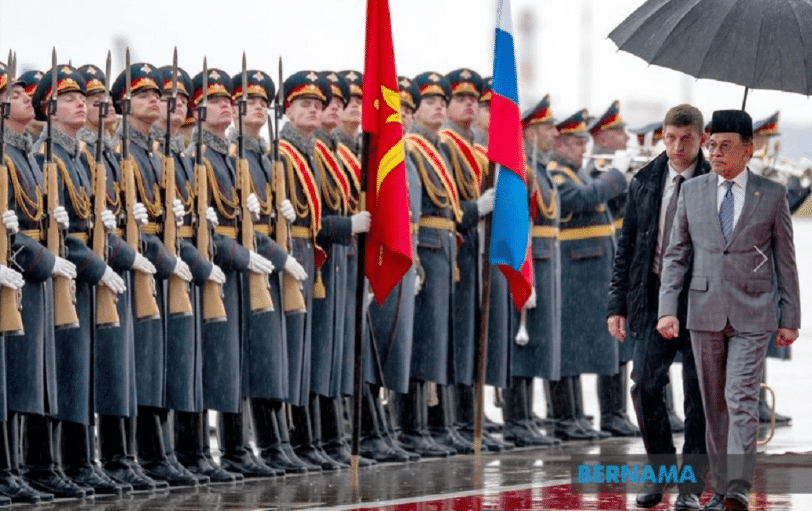 ரஷ்யா-அமெரிக்கா உறவு சீரடைந்தவுடன் வர்த்தக வாய்ப்புகளை பற்றிக் கொள்ள மலேசியா தயாராக வேண்டும்