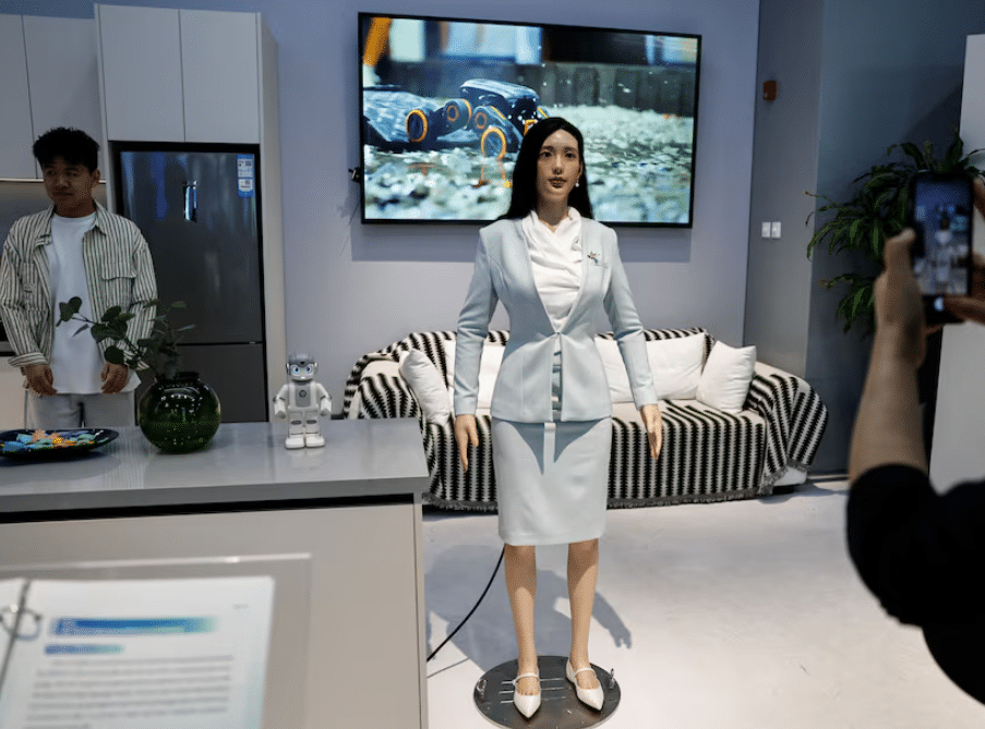 மனிதர்களின் வேலை மனித இயந்திரங்களால் பறிபோகாது