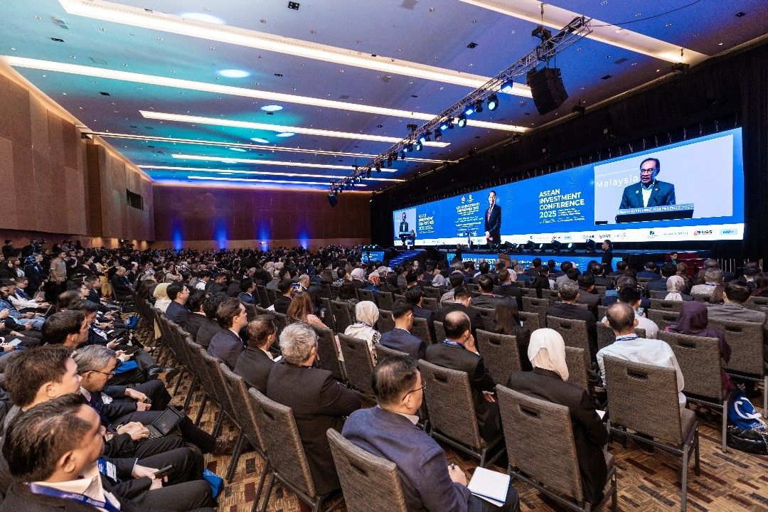 KLCC会场翻新升级  千人受训迎接峰会