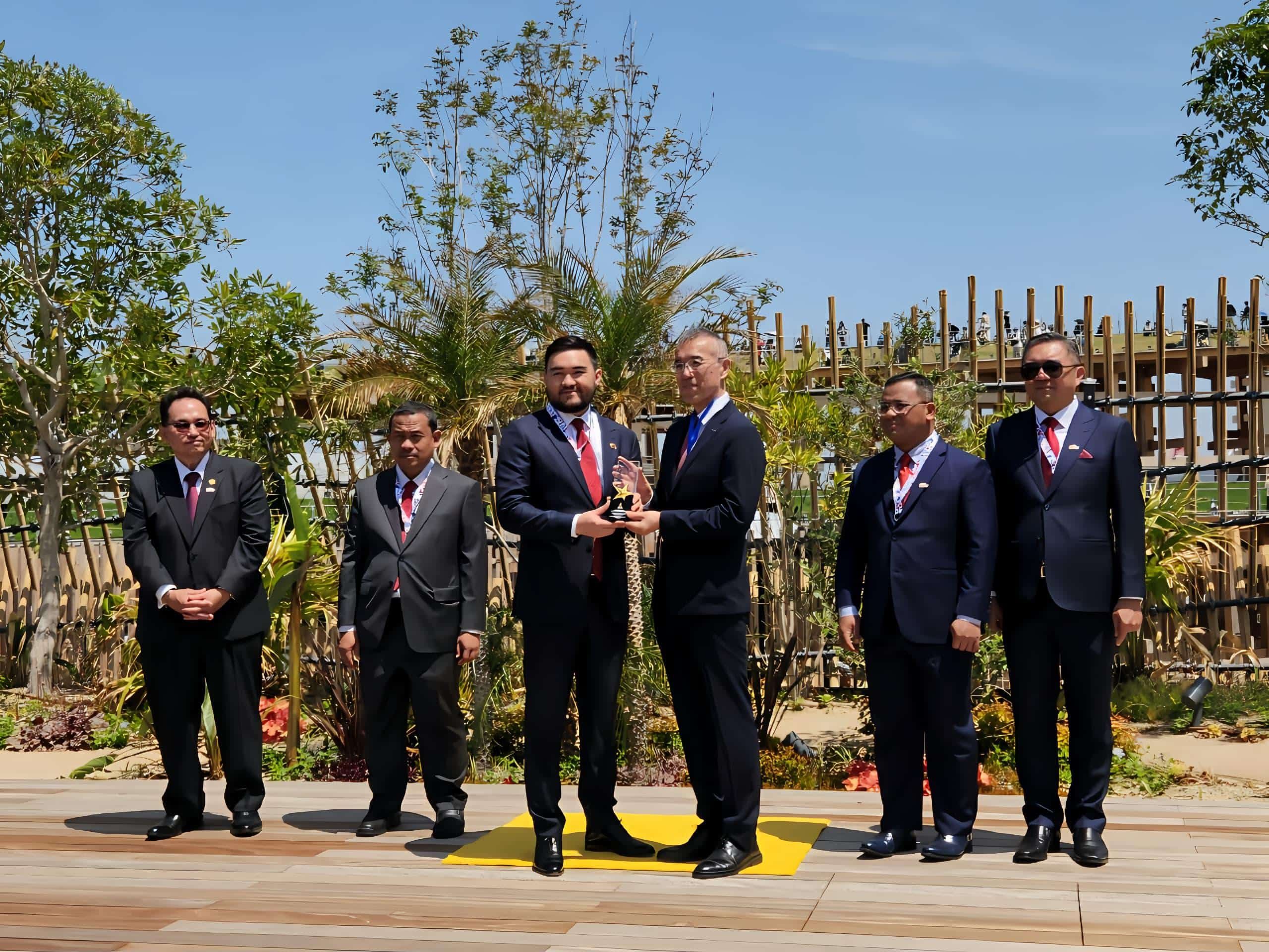 雪州与日本强化经济伙伴关系   黄思汉：深化半导体.AI及航空合作