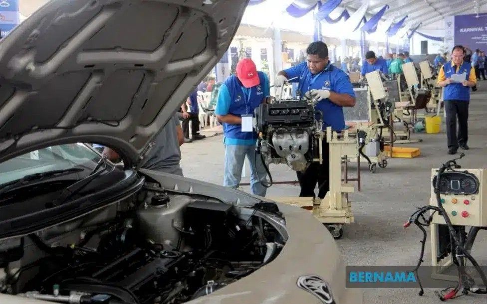 திவேட் பயிற்சிக்கு அதிக வரவேற்பு - ஏப்ரல் முதல் 106,000 பேர் விண்ணப்பம்