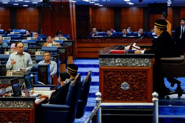 அமெரிக்காவுடனான பேச்சுவார்த்தையைப் பொறுத்து கே.டி.என்.கே. முன்கணிப்பு மறுஆய்வு செய்யப்படும்