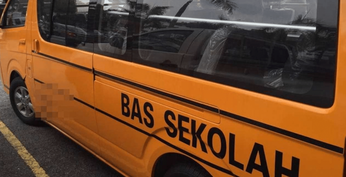 பள்ளி வேன் மற்றும் பேருந்துகளில் ஓட்டுநர் அல்லது உதவியாளருக்கு எச்சரிக்கை விடுக்கும் அலாரம் பொறுத்தும் நடவடிக்கை