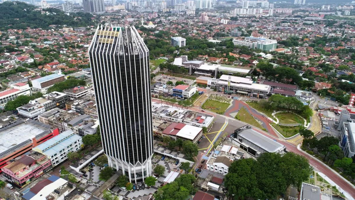 八打灵再也市民按时交门牌税有礼物！