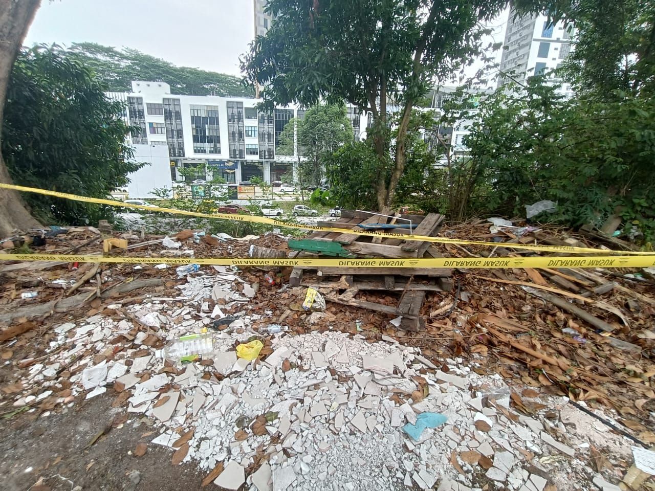 士央市议会严打非法倾倒垃圾  美拉蒂20路将装闭路电视监控