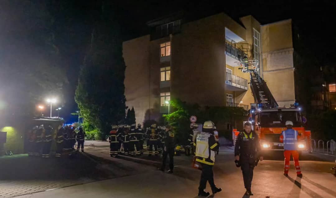 德国汉堡一医院火灾  酿3死超过50人伤悲剧