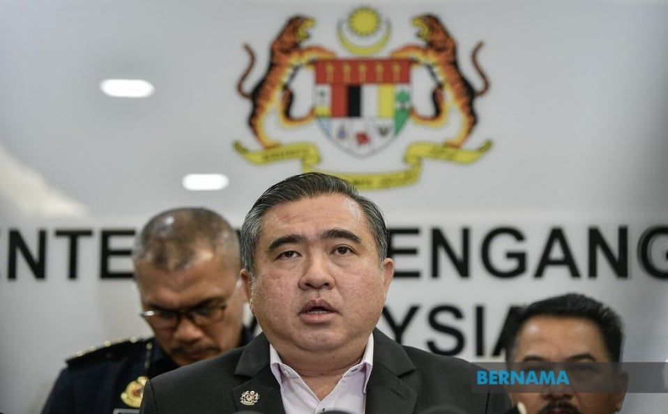 交长鼓励民众传播危驾路霸视频  陆交局·APAD严正看待采行动