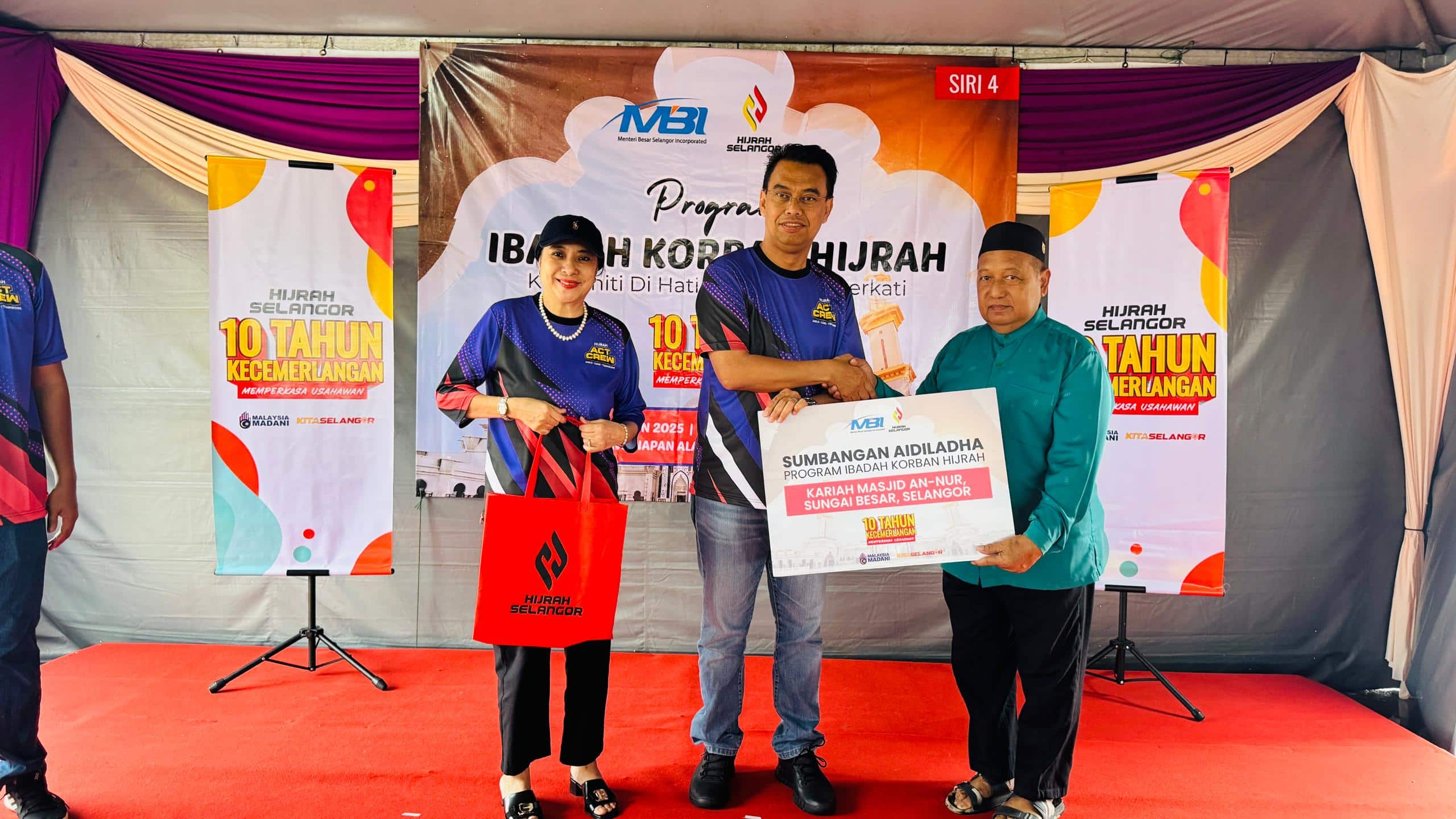 Hijrah Selangor sumbang daging korban, santuni komuniti setempat