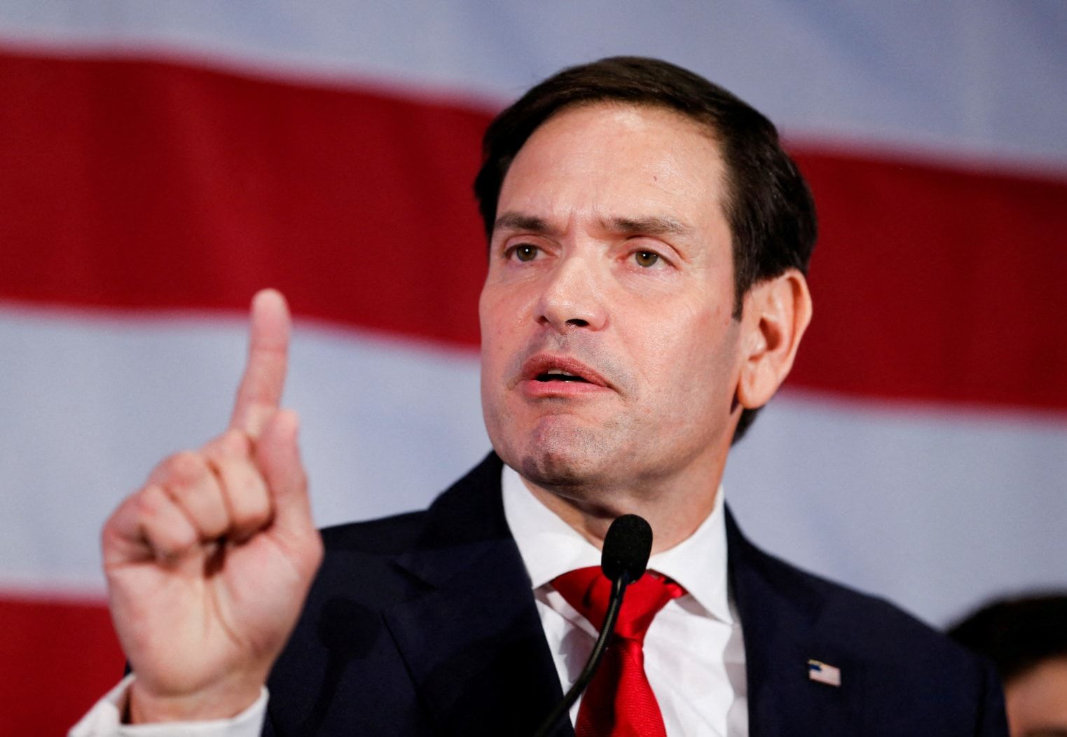 It would be a ‘terrible mistake’ to close Strait of Hormuz, warns Rubio
