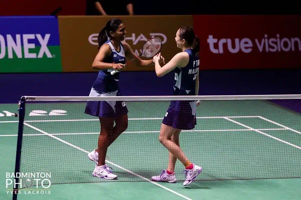 மலேசிய இரட்டையர் ஜோடி பியர்லி டான்-எம்.தீனா இந்தோனேசியா ஓபன் பேட்மிண்டன்  இறுதிப் போட்டிக்கு முன்னேற்றம்