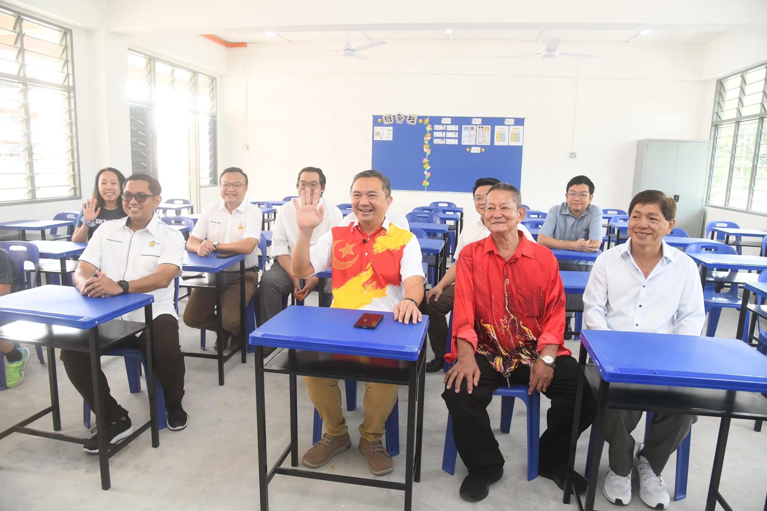 17年的迁校梦终实现！中华小学迁入安邦福全山庄  逾60学生下周二上课